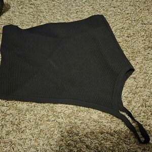 Black tunic forever 21 crop top